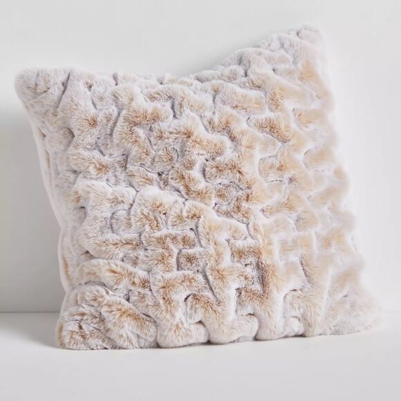 Anthropologie Luxe Sculpted Faux-Fur Pillow – Pearl 20x20 – New with Tags